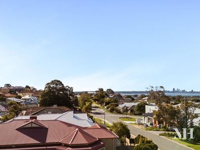 47 Money Road, Melville WA 6156