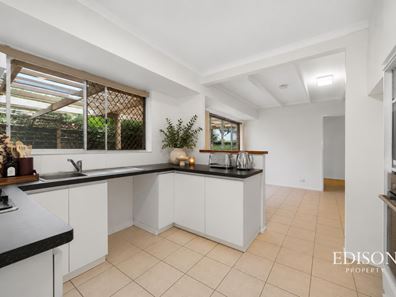 3 Barclay Road, Kardinya WA 6163