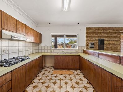 2 Brockman Road, Midland WA 6056
