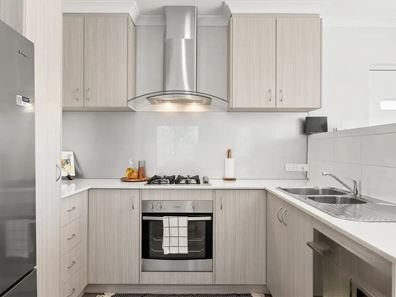 7/143 Morrison Road, Midland WA 6056