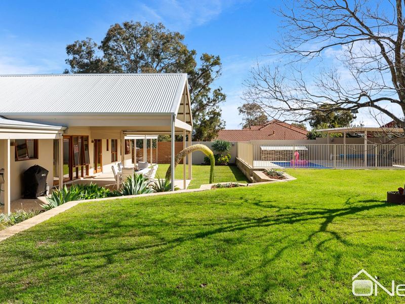 12 Aulini Drive, Bedfordale WA 6112