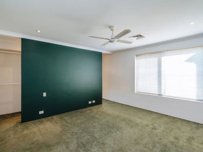 44 Longford Circuit, Darch WA 6065