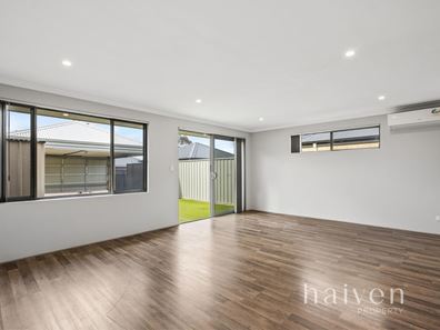 32 RYHILL CRESCENT, Wellard WA 6170