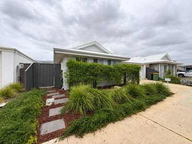 22 Fleetwood Loop, Dunsborough WA 6281