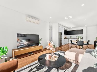 15/2 Marina Drive, Ascot WA 6104
