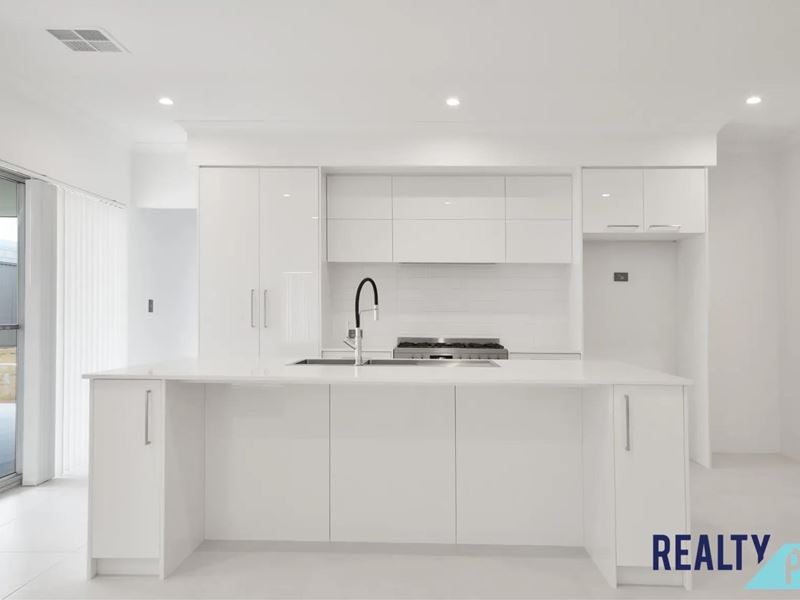 5 Hann Way, Mandogalup WA 6167