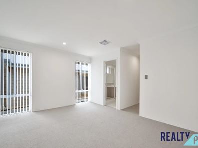 5 Hann Way, Mandogalup WA 6167