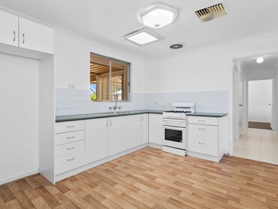 23 O'Sullivan Drive, Camillo WA 6111