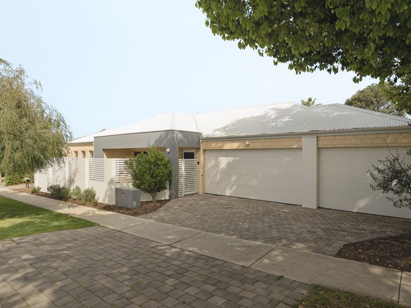 11A Phillips Grove, Innaloo WA 6018