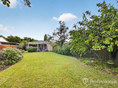 42A Robinson Road, Morley WA 6062