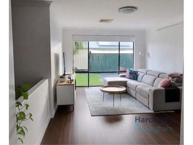 63 Merida Loop, Port Kennedy WA 6172