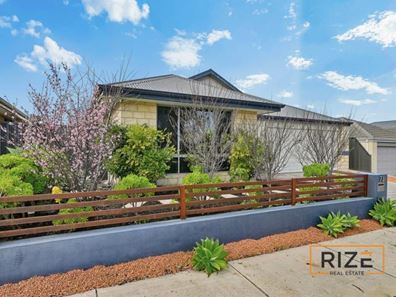 73 Joseph Banks Boulevard, Banksia Grove WA 6031