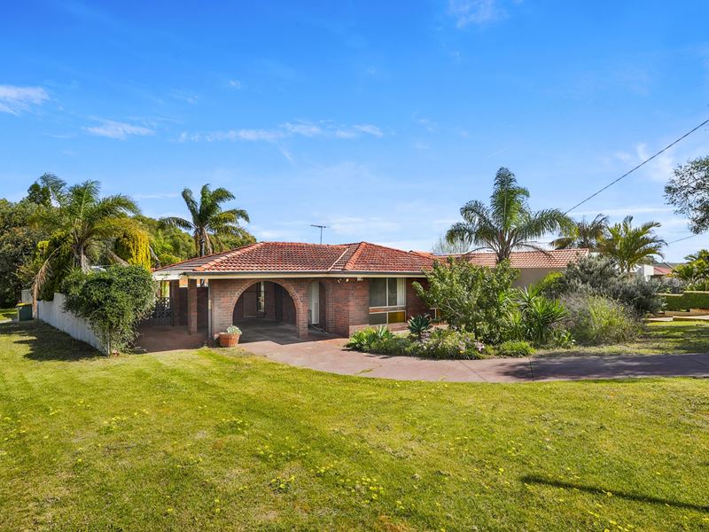 1 Whittle Place, Stirling WA 6021