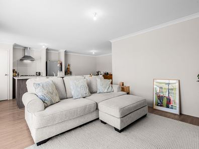 61 Comito Bend, Alkimos WA 6038