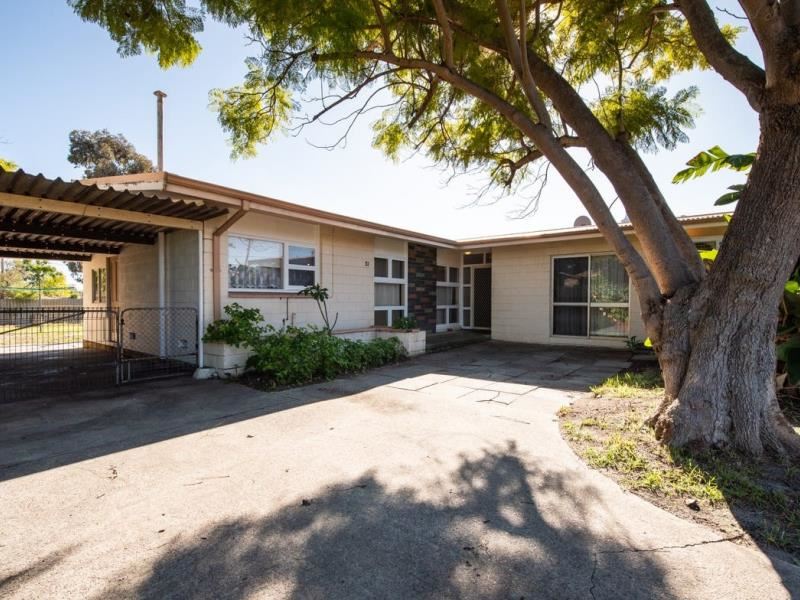 51 Alexander Road, Rivervale WA 6103