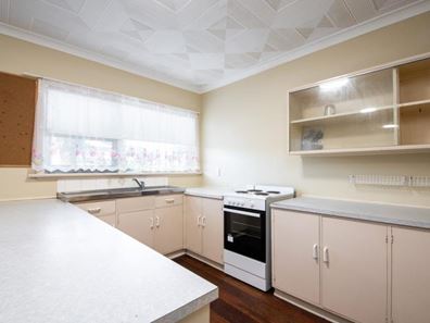 51 Alexander Road, Rivervale WA 6103