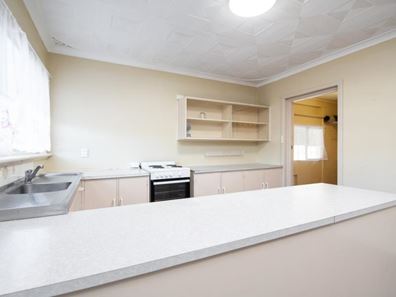 51 Alexander Road, Rivervale WA 6103