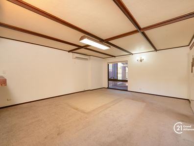 108 Darley Circle, Bull Creek WA 6149
