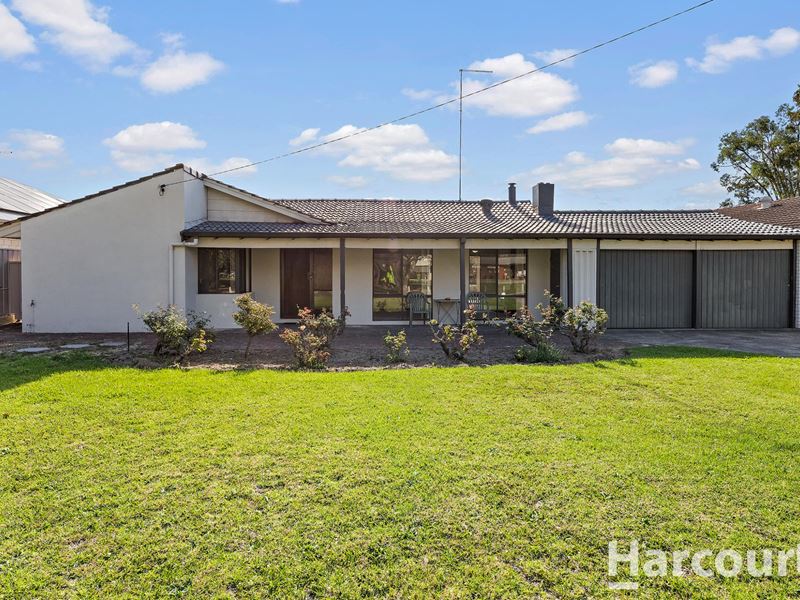 2 Redcliffe Road, Greenfields
