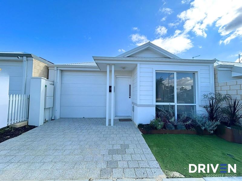 19 Labuan Way, Clarkson