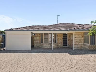 19B Mullaloo Drive, Mullaloo WA 6027