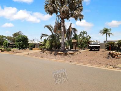 5 Pingandy Crescent, Dampier WA 6713
