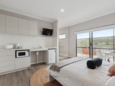 Room/1  38 Tranquil Loop, Baldivis WA 6171