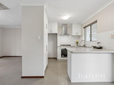 34 TENTERDEN WAY, Gosnells WA 6110
