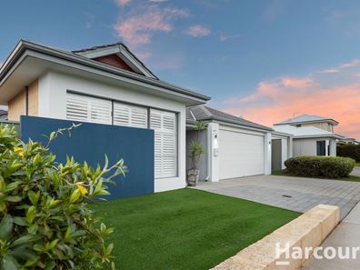 13 Kendari Road, Clarkson WA 6030