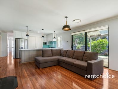 18 Allwood Avenue, Hilbert WA 6112