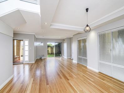 3/174 Gwenyfred Road, Kensington WA 6151