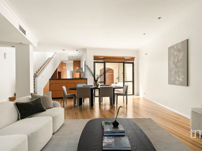 20 Mere View Way, Subiaco WA 6008
