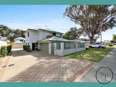 2/177 Oakmont Avenue, Meadow Springs WA 6210