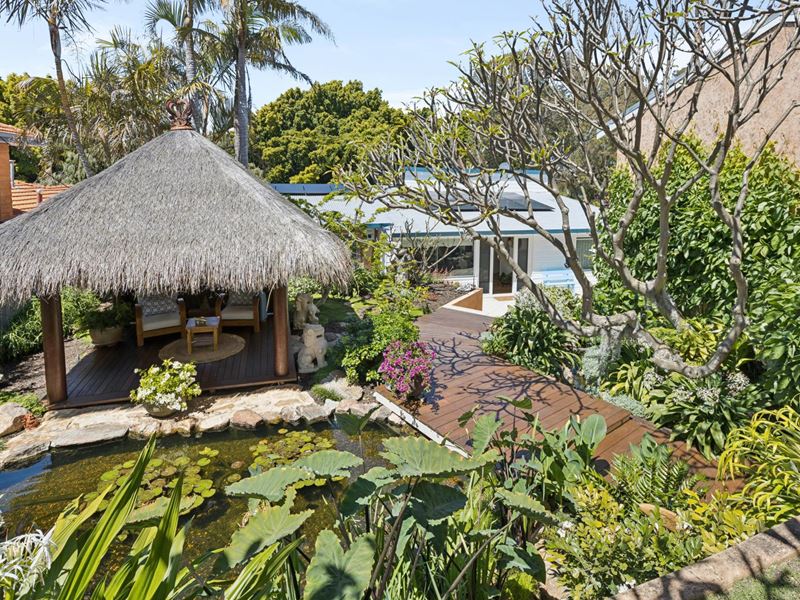 44 Cowper Road, Sorrento WA 6020