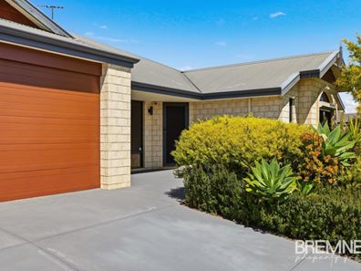 2 McCallum Parkway, Bertram WA 6167