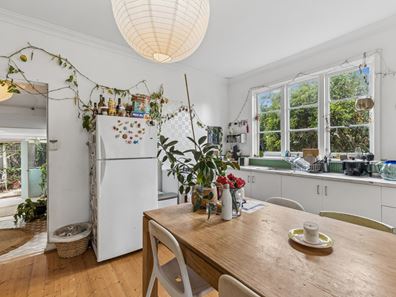 18 Ommanney Street, Hamilton Hill WA 6163