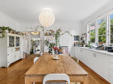 18 Ommanney Street, Hamilton Hill WA 6163