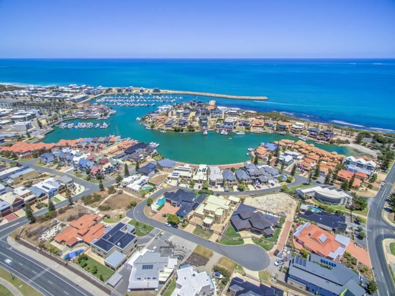 7 Kings Lynn Rise, Mindarie WA 6030