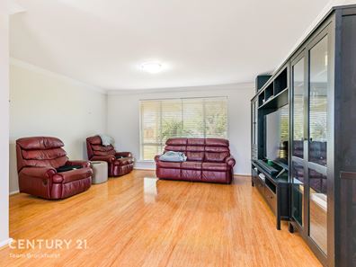 18 Recreation Drive, Shoalwater WA 6169