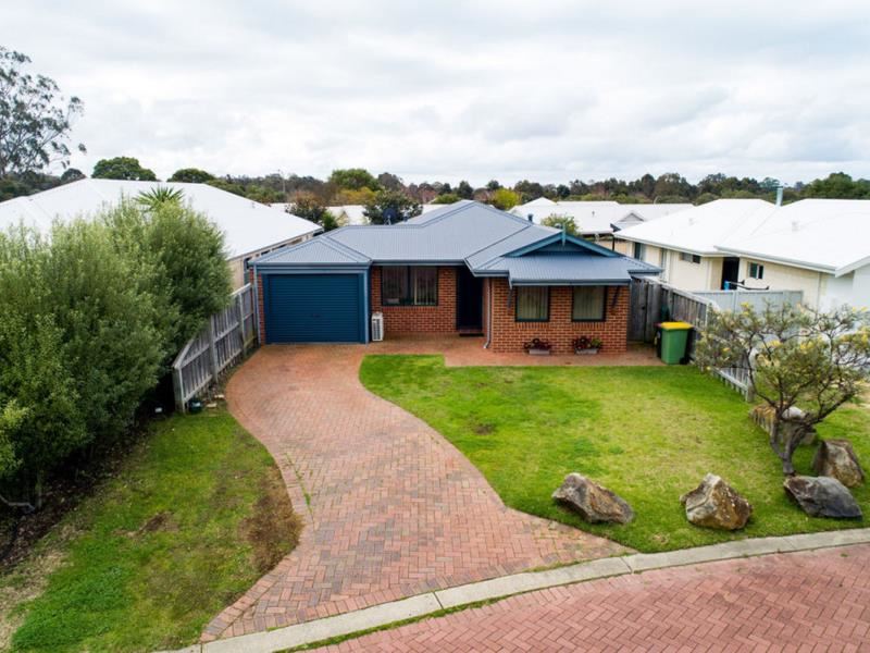 6 Kestrel Court, Cowaramup WA 6284