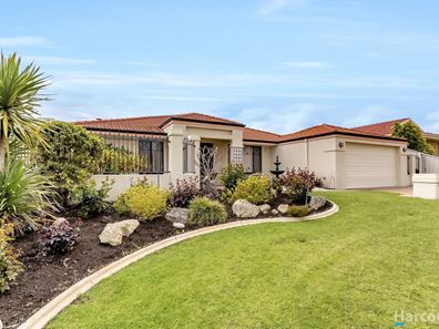 7 Sanur Rise, Iluka WA 6028