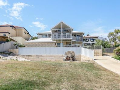 67a Mindarie Drive, Quinns Rocks WA 6030