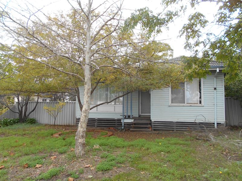 11 Francis street, Katanning