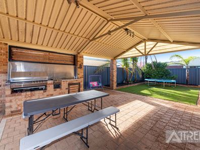 2 Honeydew Bend, Byford WA 6122