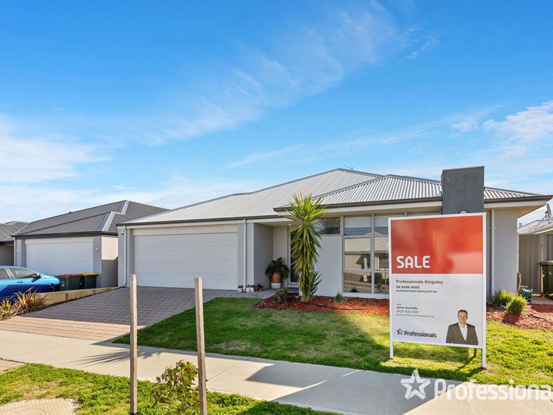 13 Fulvous Loop, Eglinton