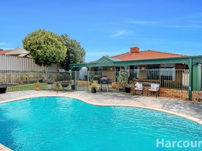 20 Peterborough Drive, Currambine WA 6028