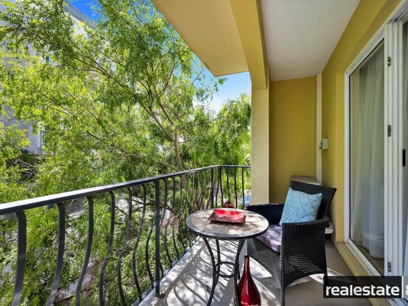10/25 Eastbrook Terrace, East Perth