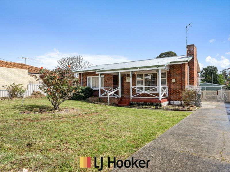 5 Lemana Road, Nollamara WA 6061