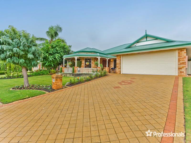 23 Myerson Crescent, Maida Vale