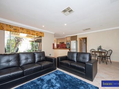 32 Hamelin Drive, Ballajura WA 6066